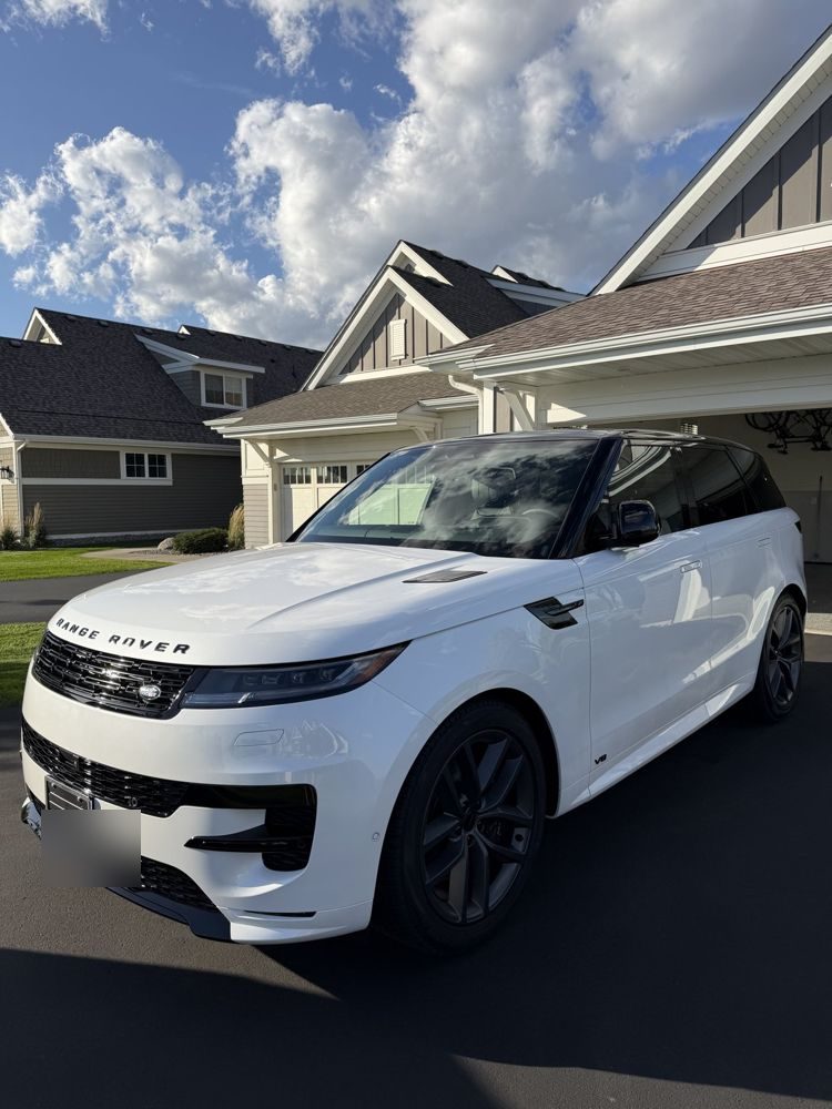 White Range Rover Sport after a full detail